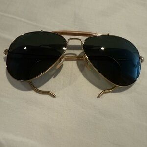 Ray Ban Gold/Pink Classic Aviator Sunglasses